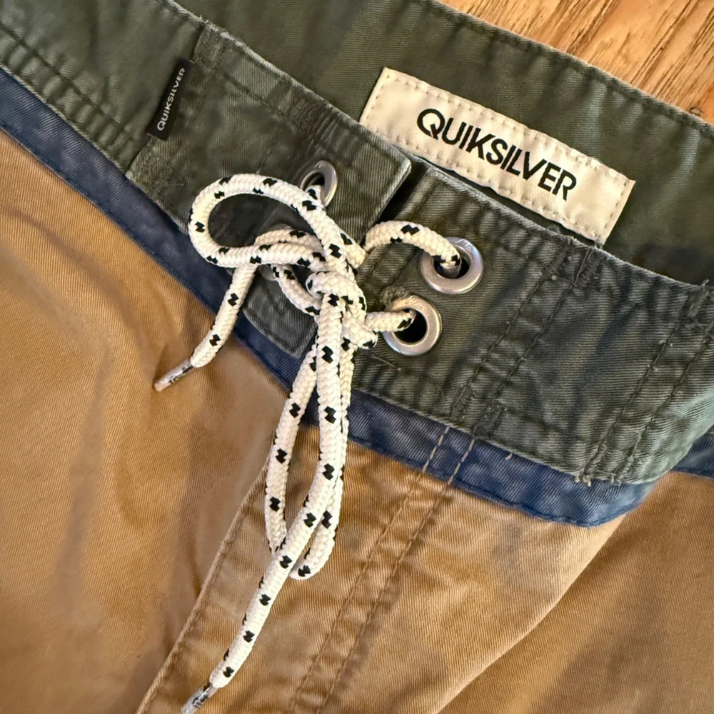 VTG Quiksilver Tan and Green Board Surf Shorts